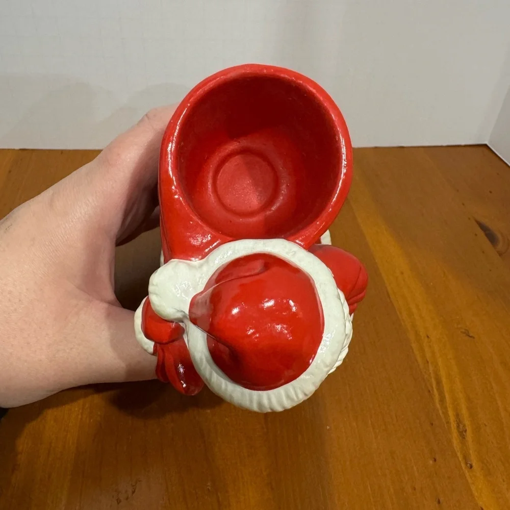 Avon Santa vintage 1982 candle holder figurine